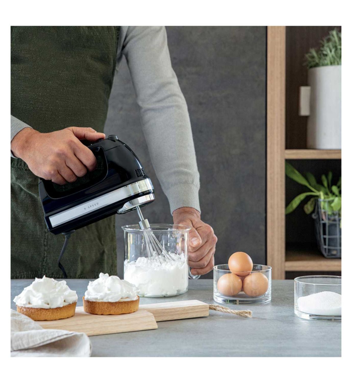 KitchenAid 9 Speed Hand Mixer Onyx Black - British product