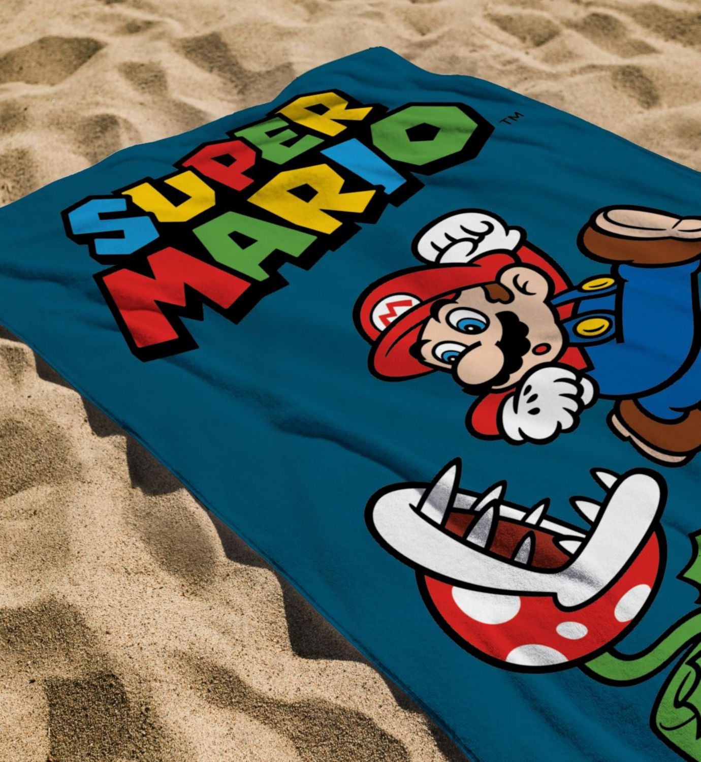 Nintendo Super Mario Leaping Towel - British product