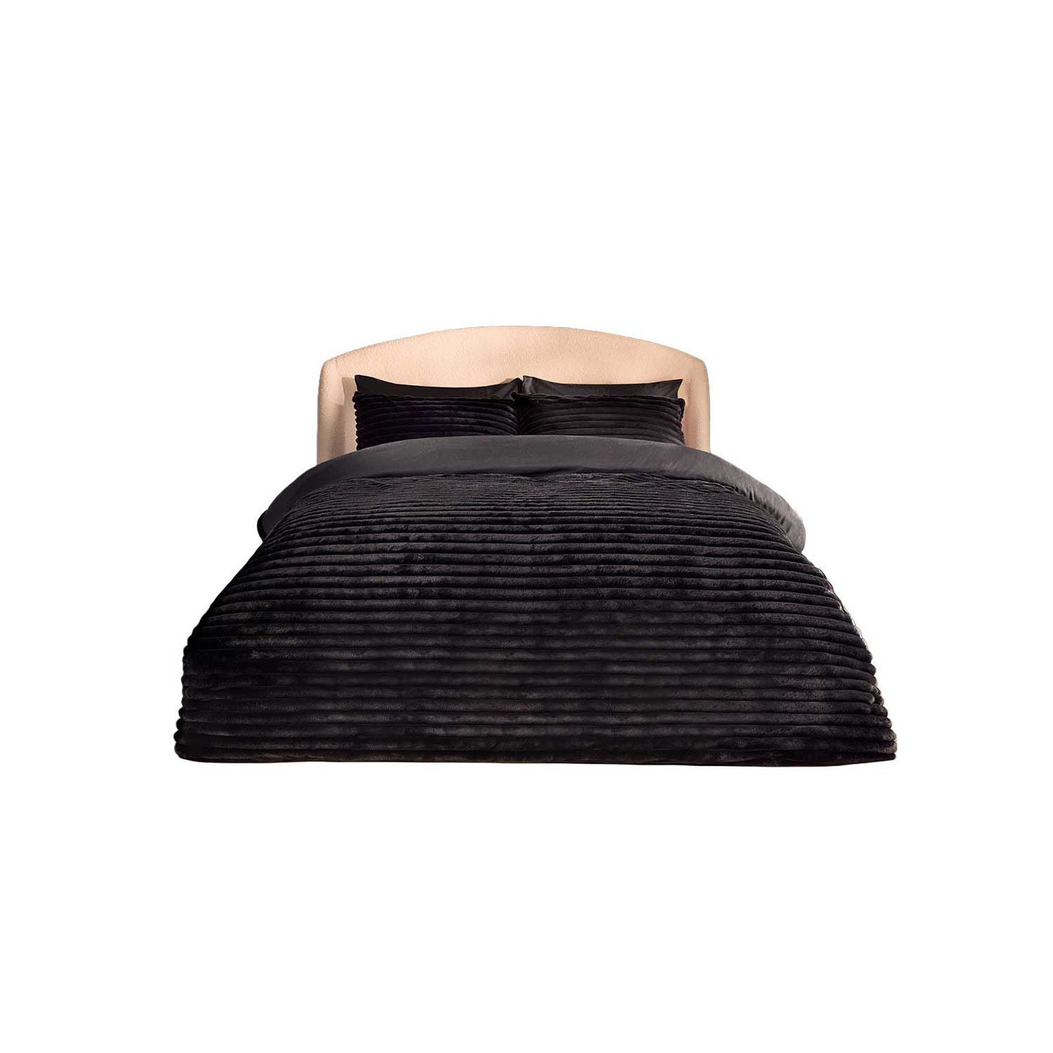 Silentnight faux fur duvet cover black double size set, imported from the UK