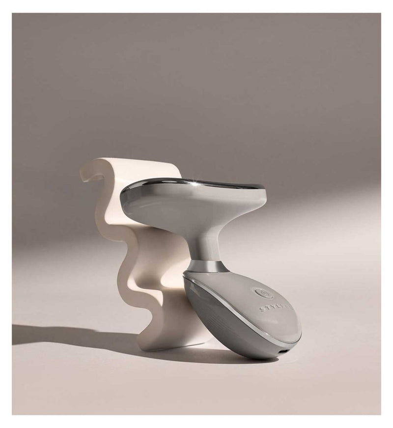 STYLPRO LED face and body smoother - British product