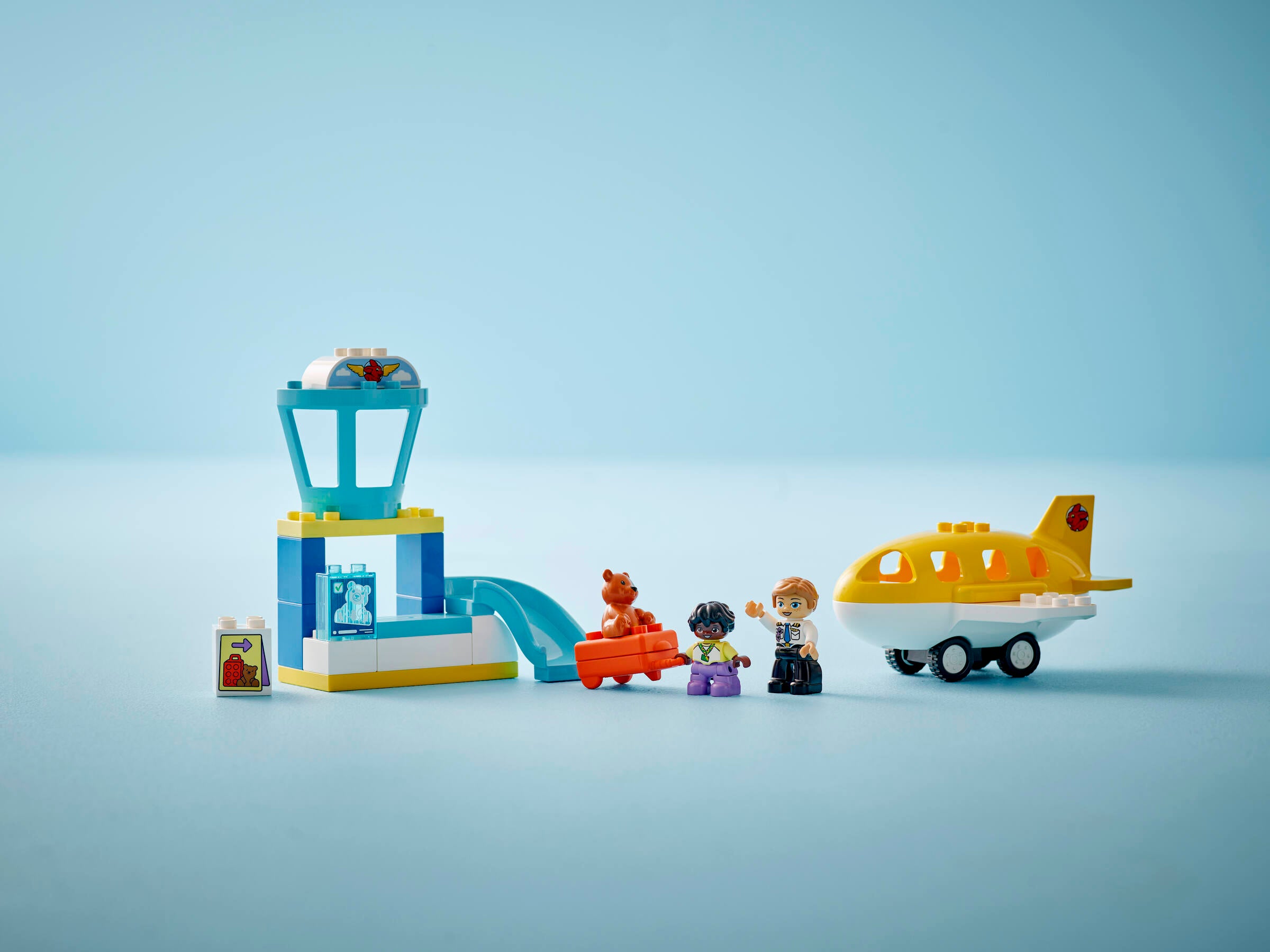 Lego Duplo Airport Building Set 23 Pieces - British product