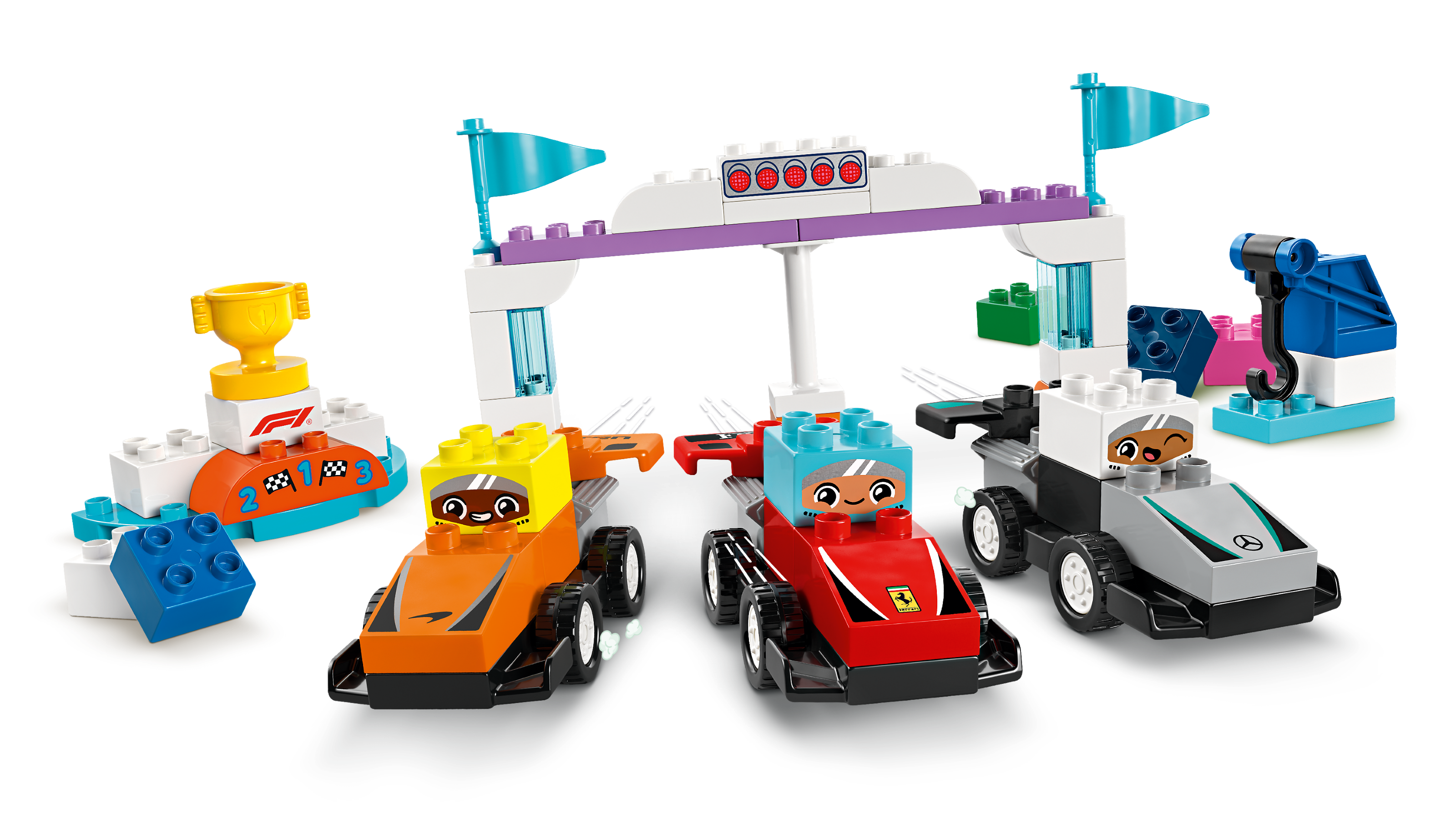 LEGO DUPLO F1 Racing Cars Drivers 70 Pieces - British product