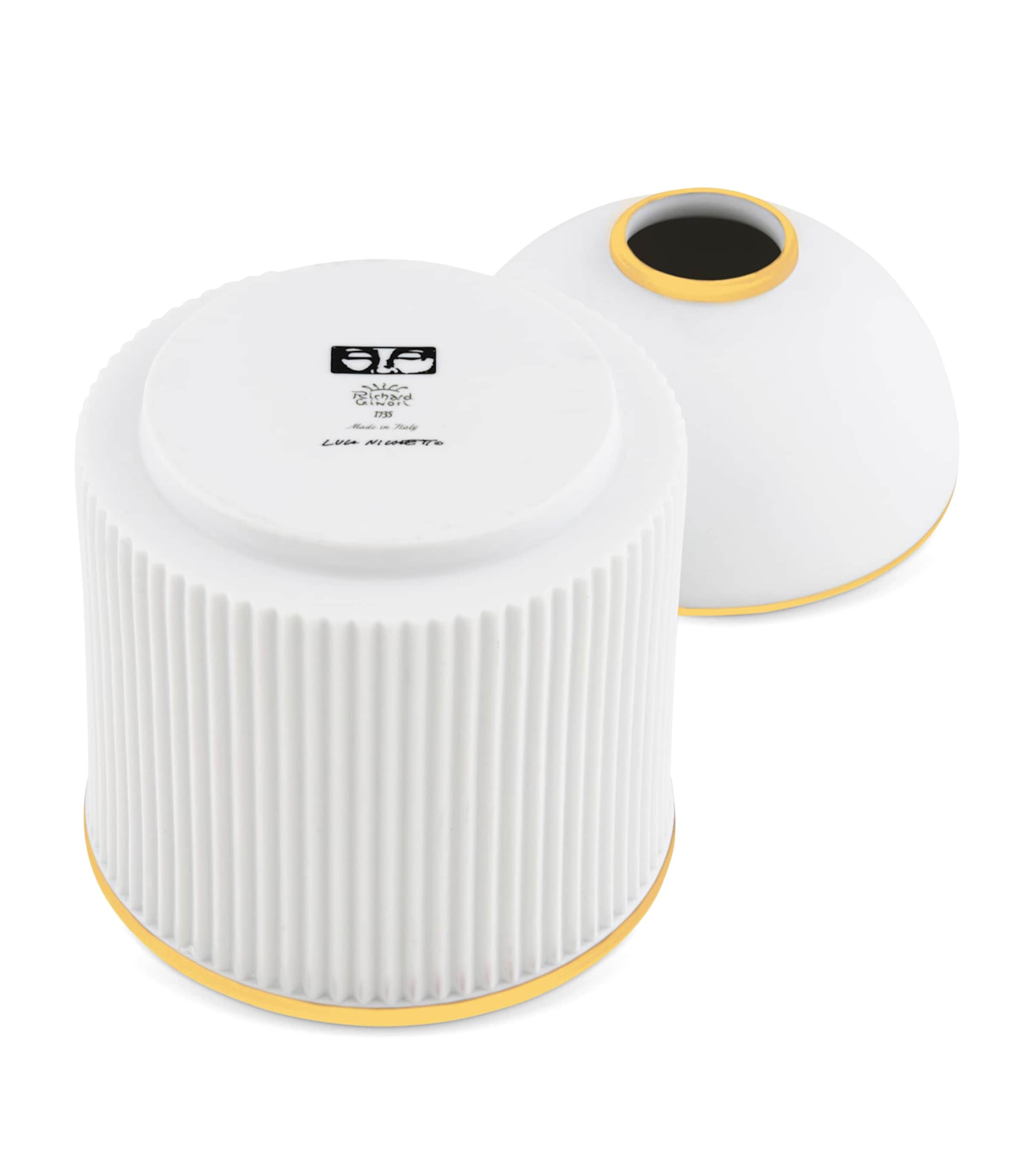 GINORI 1735 porcelain L'Amazzone diffuser holder, UK version