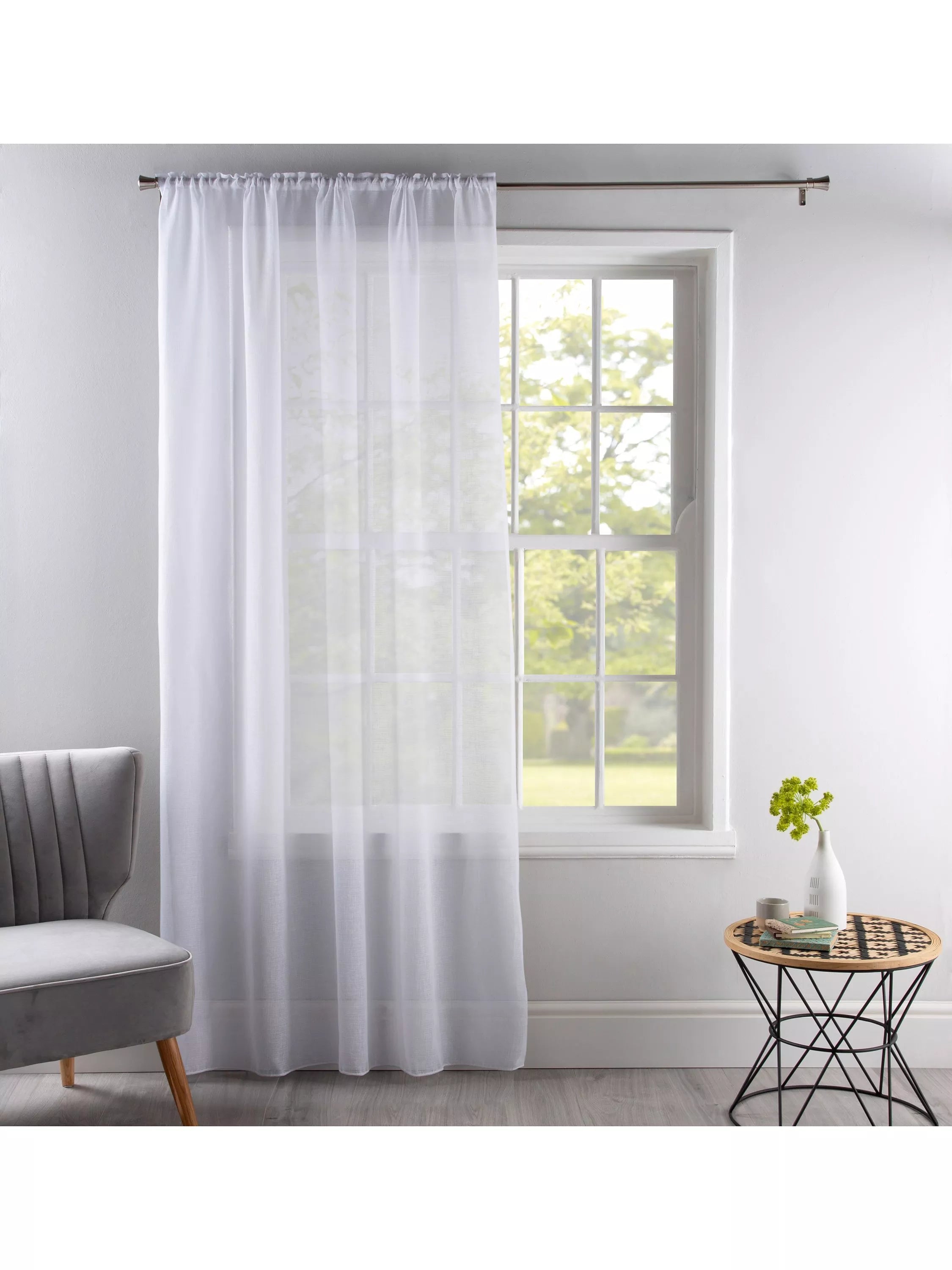 Deyron Kedleston voile fabric white 300cm - British product