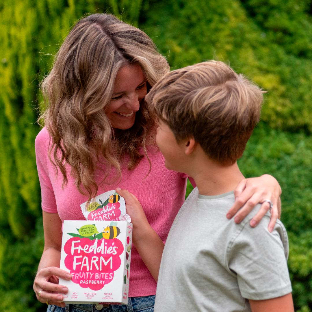 Freddie's Farm fruit shapes raspberry 5x20g - British product