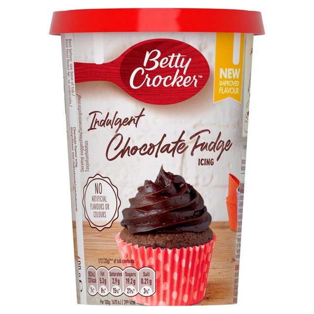 Betty Crocker Chocolate Fudge Icing   400g GOODS M&S   