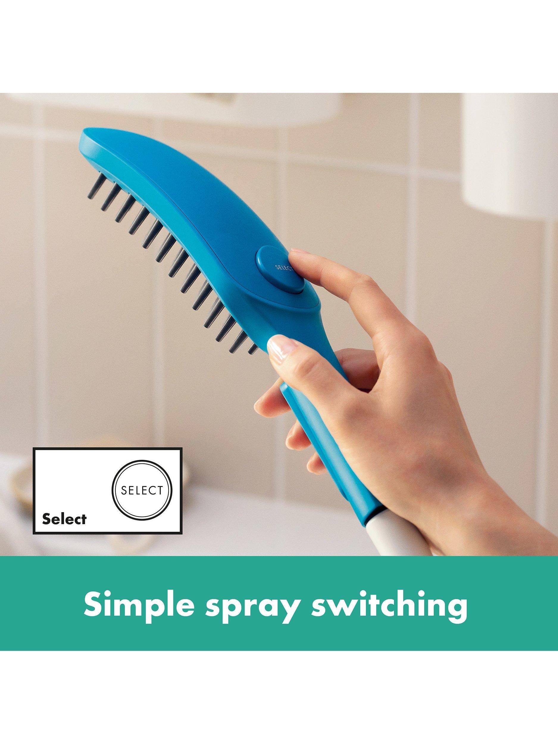 Hansgrohe dog shower head with three jet types, UK version