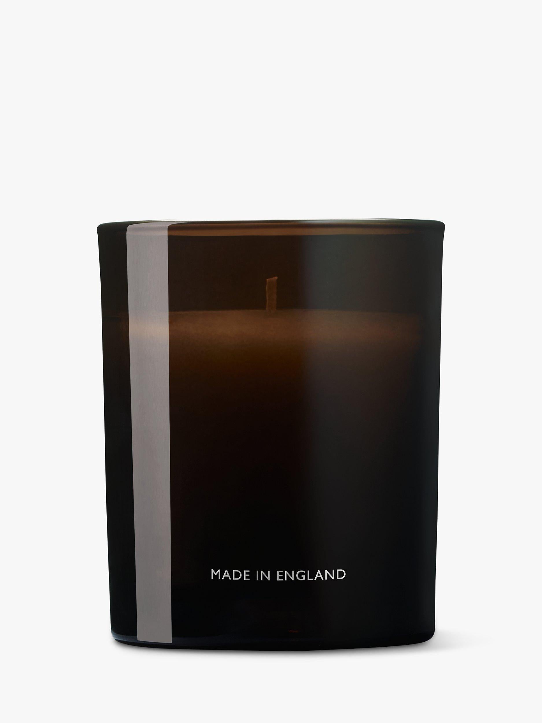 Molton Brown Coastal Cypress and Sea Fennel scented candle 190g - British product
