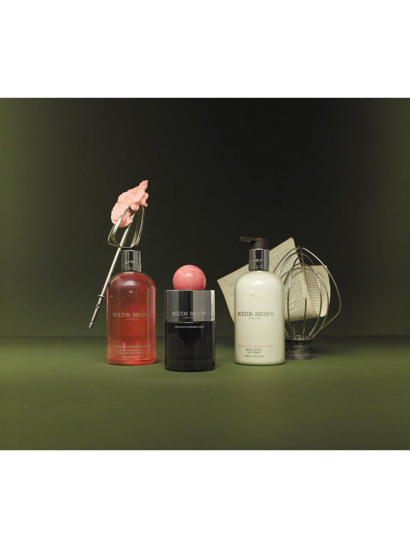 Molton Brown aroma reeds refill rhubarb and rose 150ml - British product