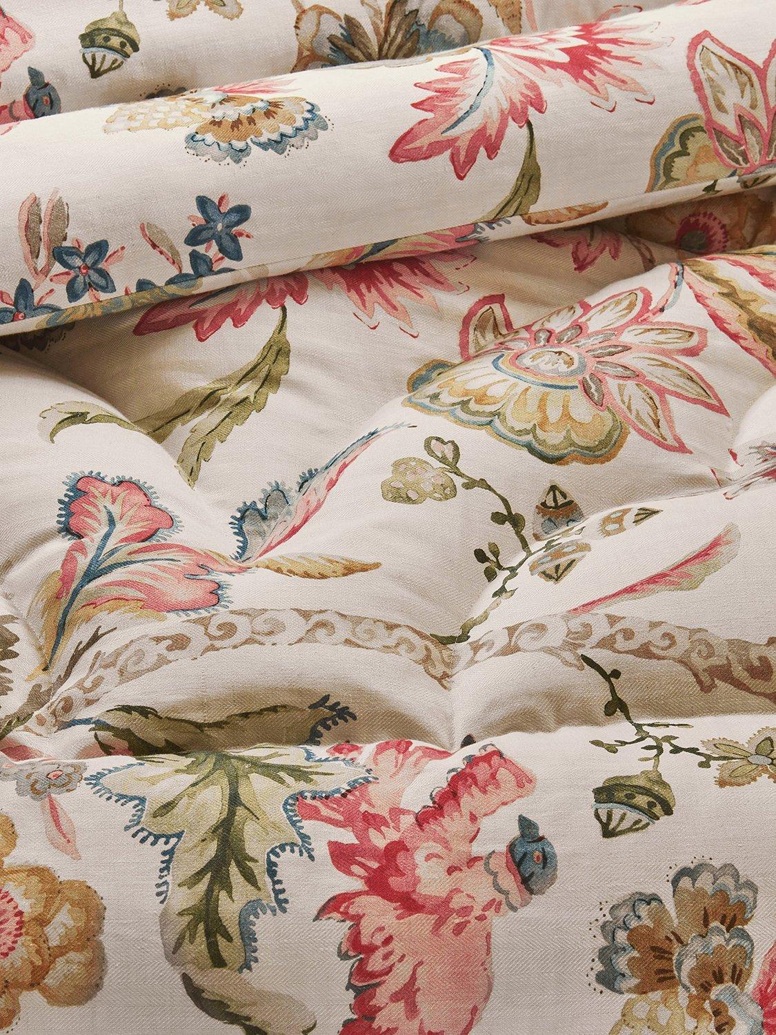 Colefax and Fowler Belvedere furnishing fabric 134cm width (British brand)