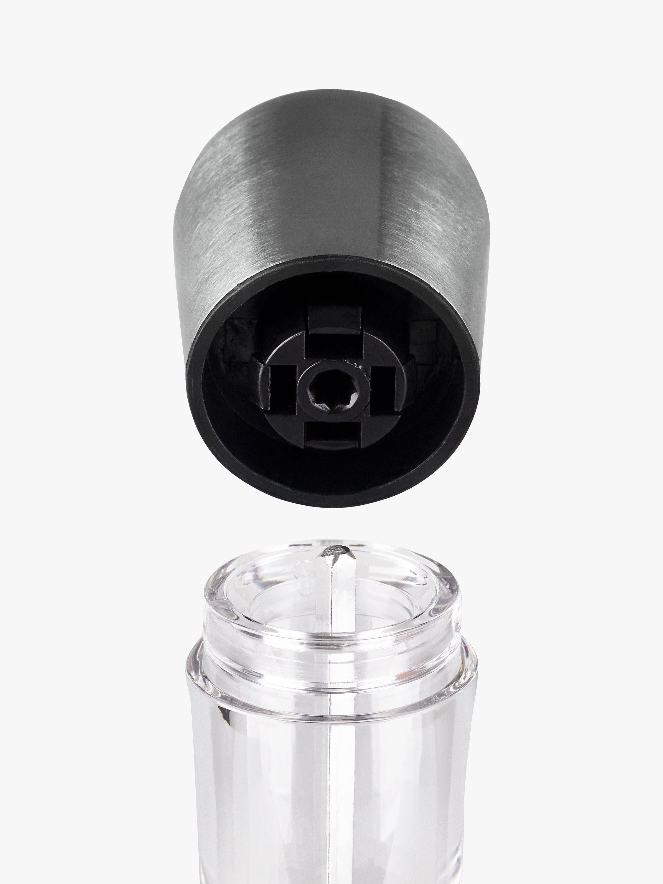 Cole & Mason Derwent salt and pepper mill set - British product