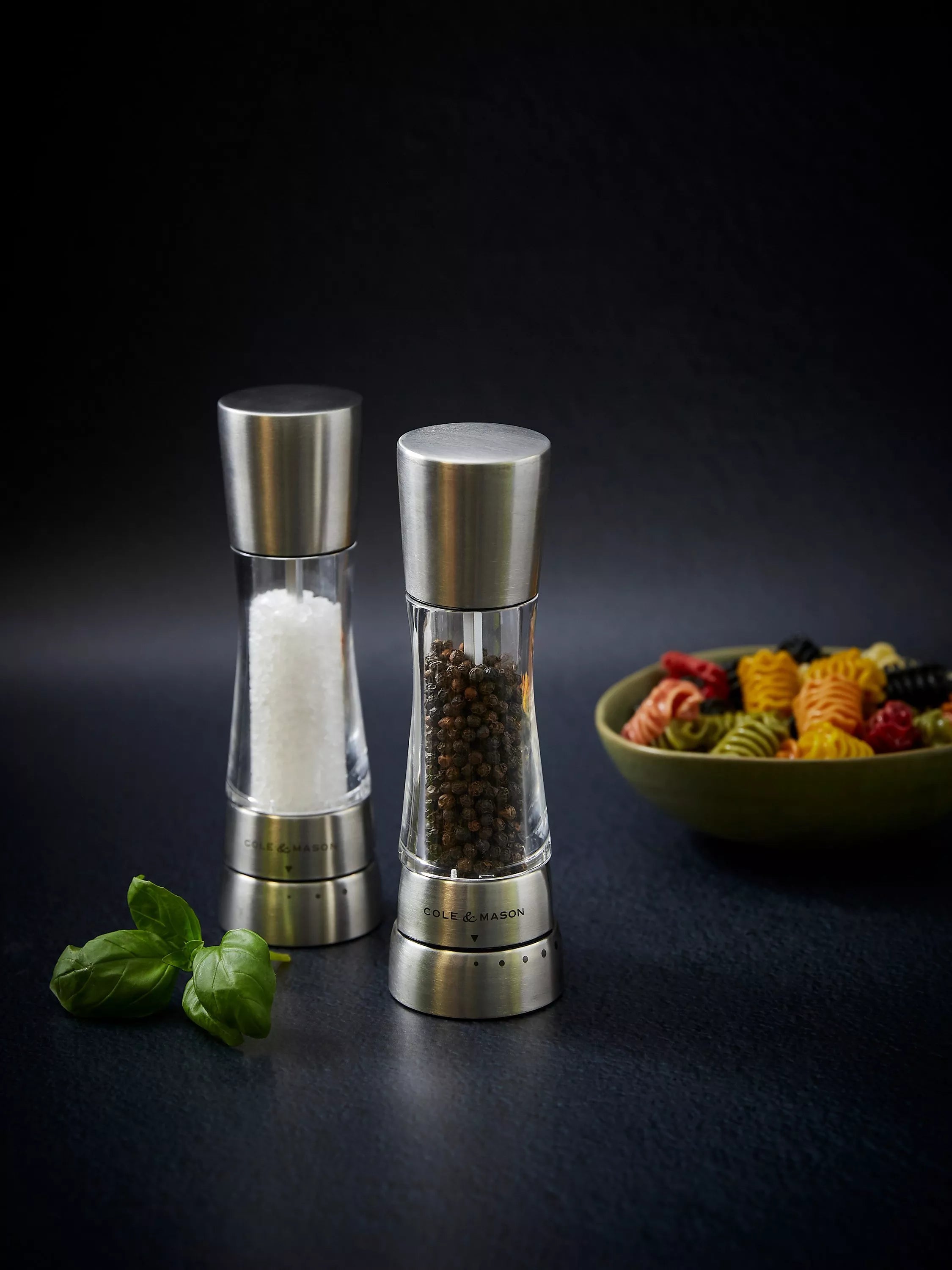 Cole & Mason Derwent salt and pepper mill set - British product