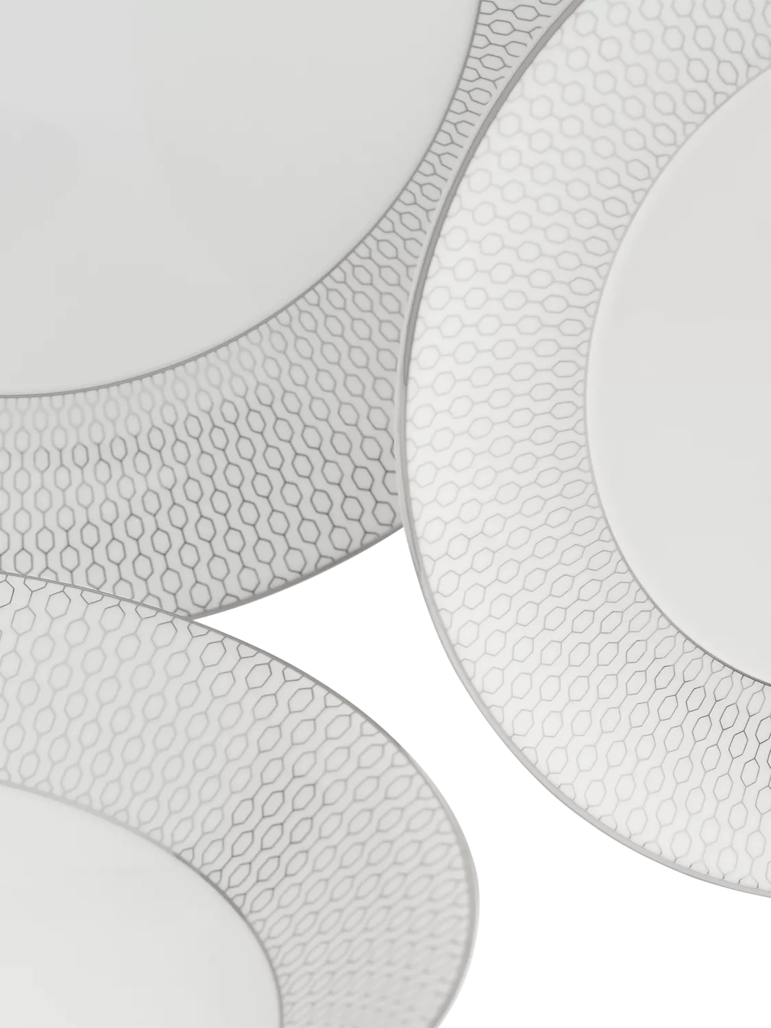 Wedgwood Gio Platinum dinnerware set 12 piece, imported from the UK
