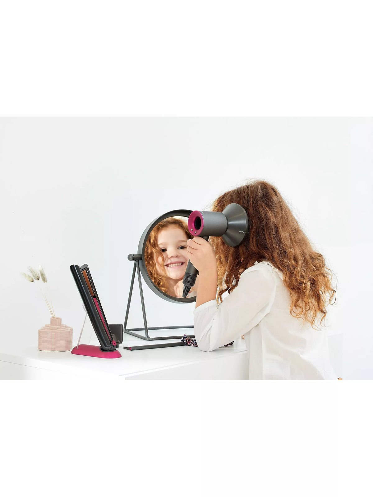 Casdon Dyson Supersonic and Corrale toy hair styling set (British brand)