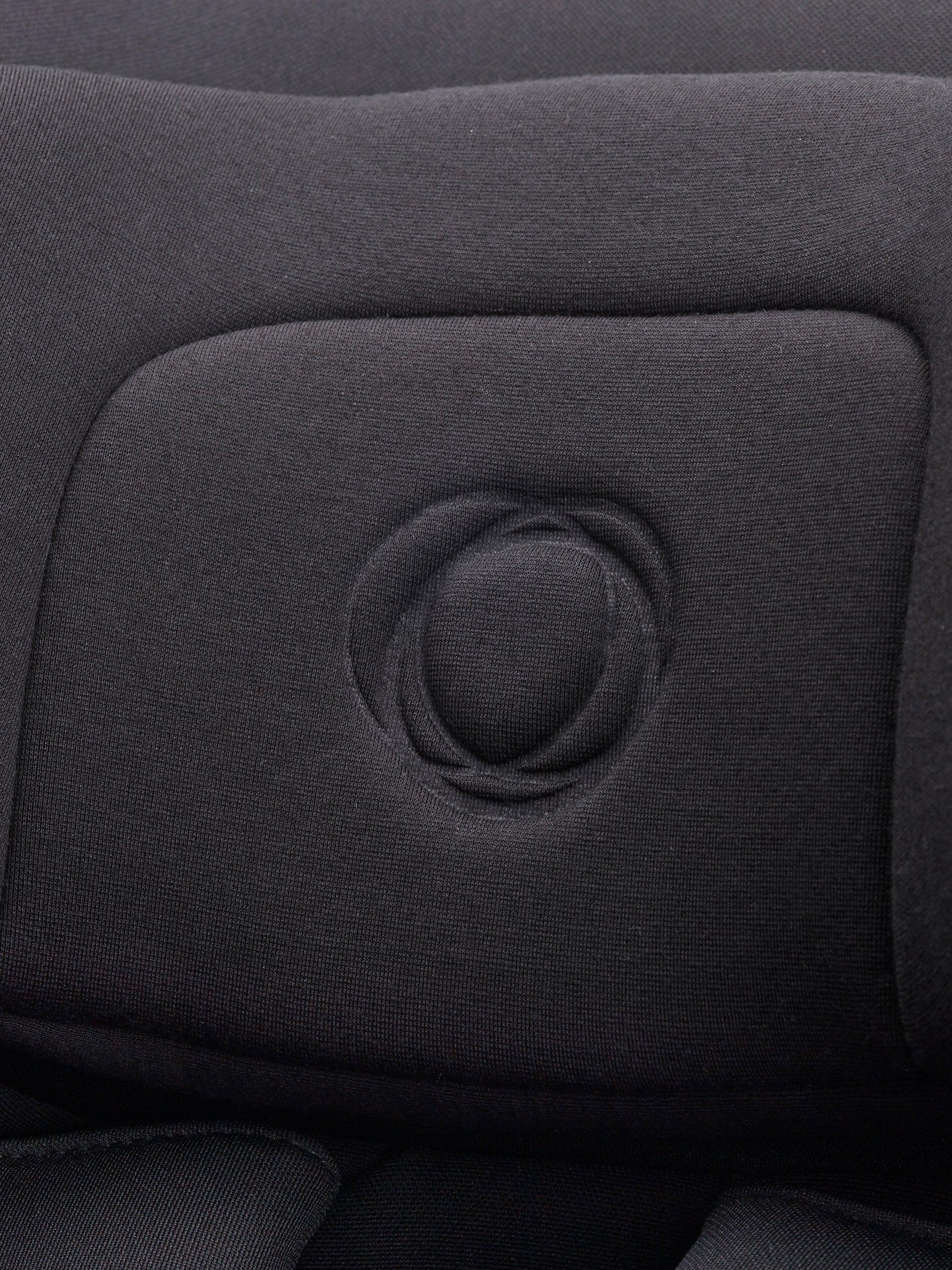 Bugaboo Owl by Nuna i-Size baby car seat - British product
