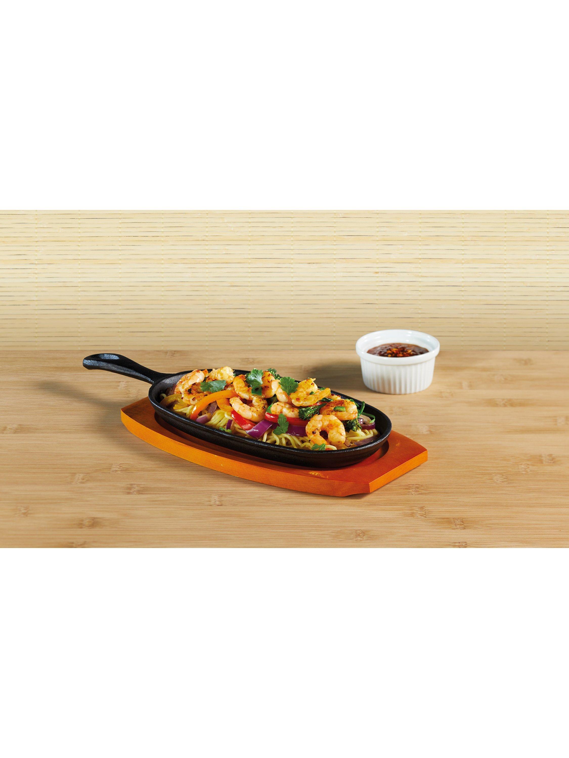 Kitchen Craft cast iron Oriental sizzler with wood platter 33cm (British brand)