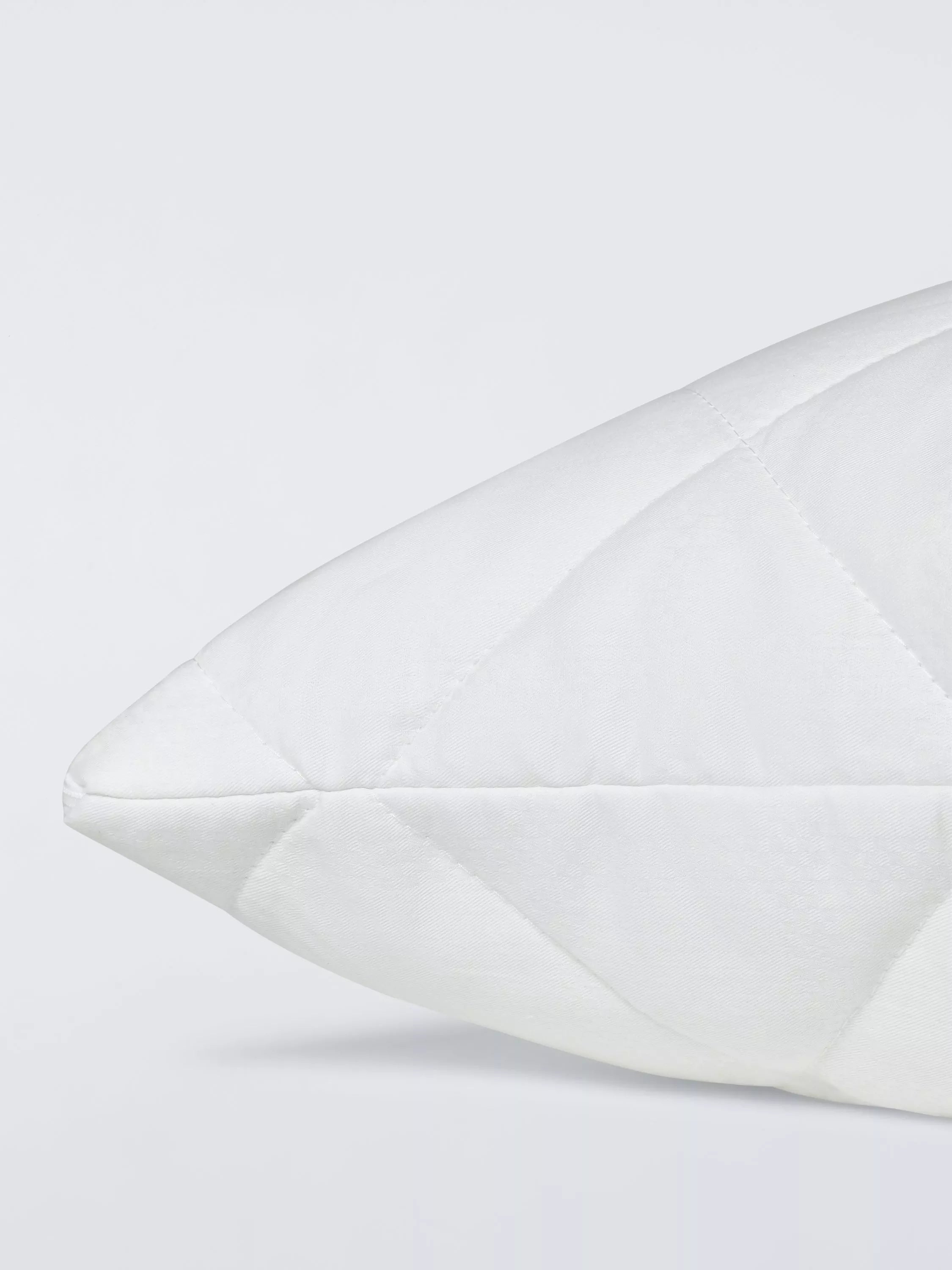 John Lewis anti-allergy pillow protector standard, UK version