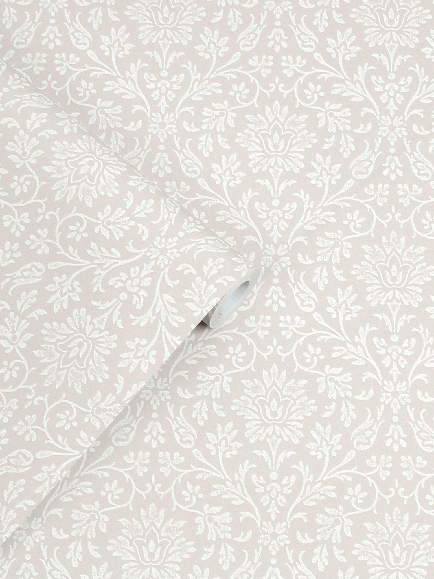 Laura Ashley Annecy wallpaper, UK version