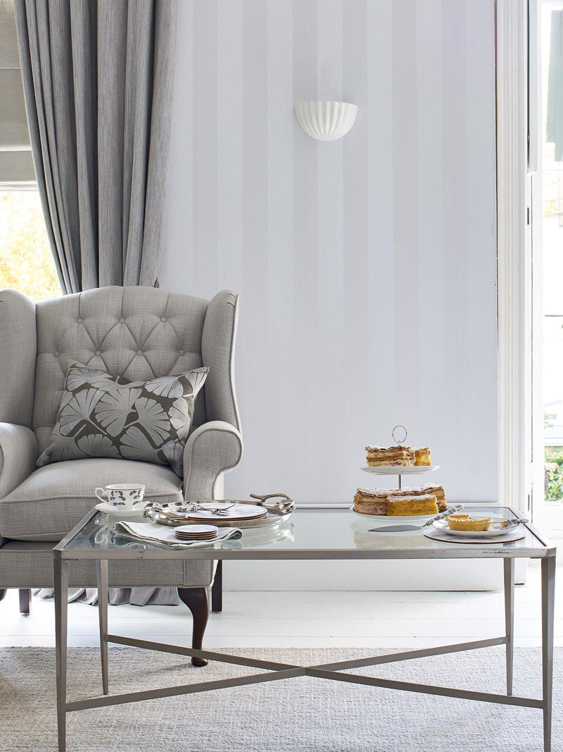 Laura Ashley Lille wallpaper, UK version