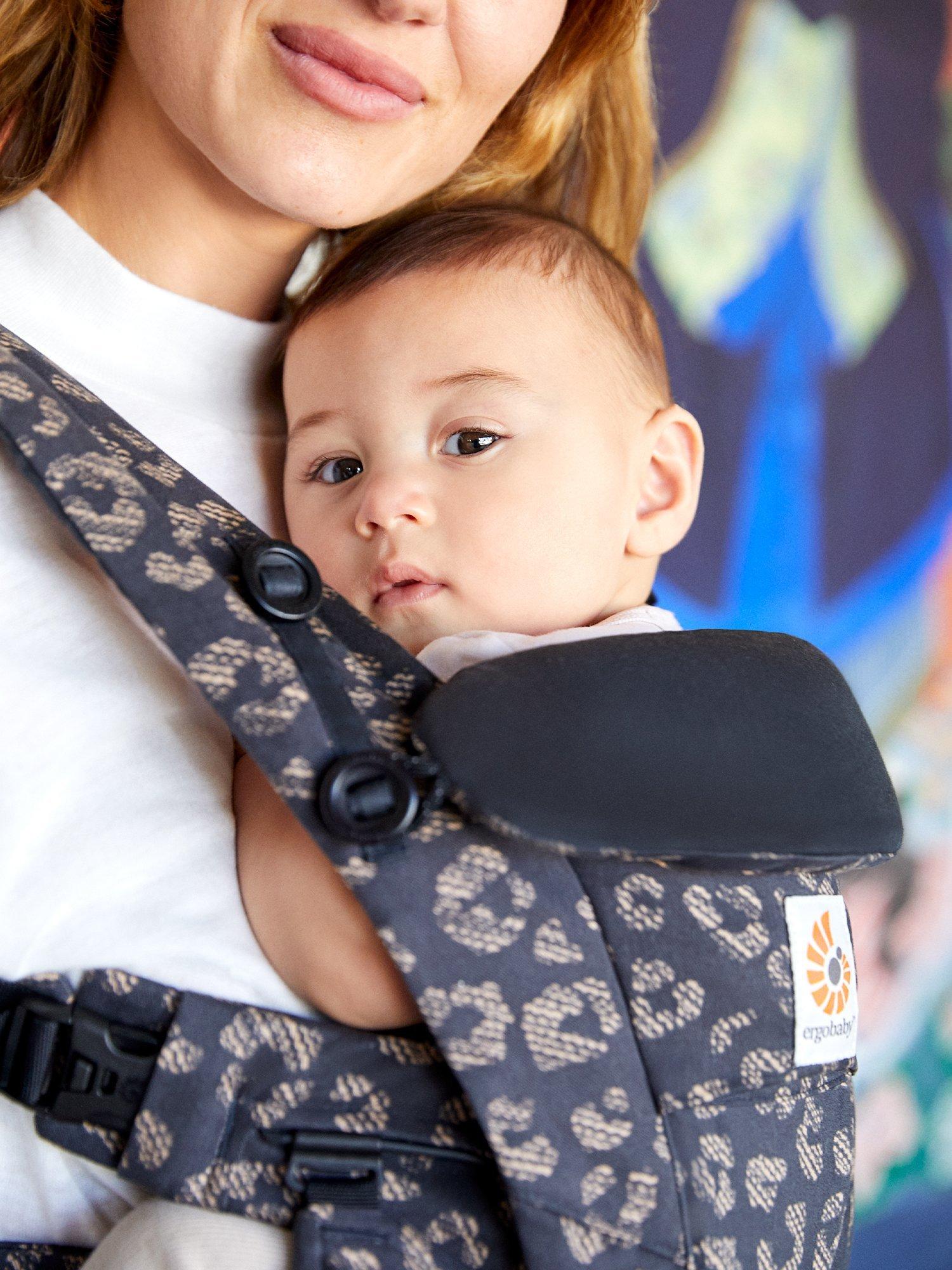 Ergobaby Omni Dream Baby Carrier - British product