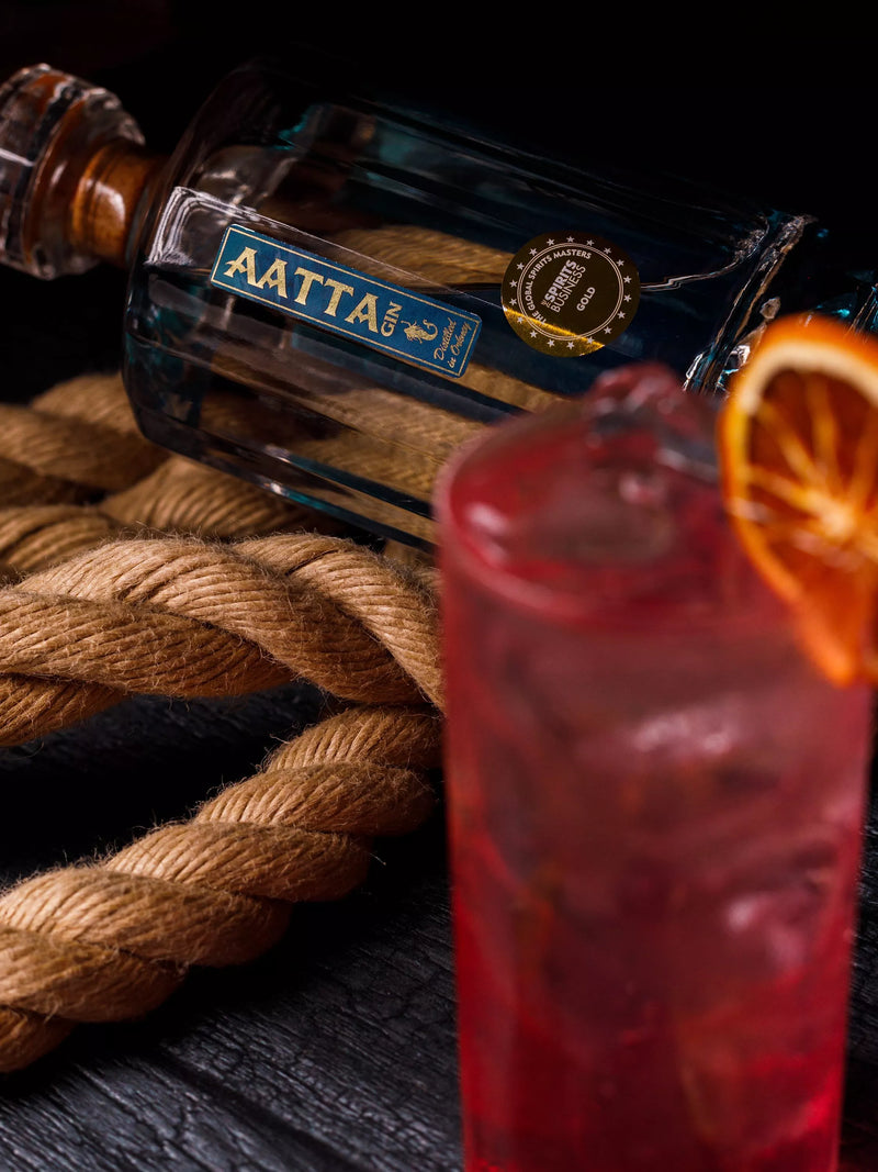 Aatta gin 70cl - British product