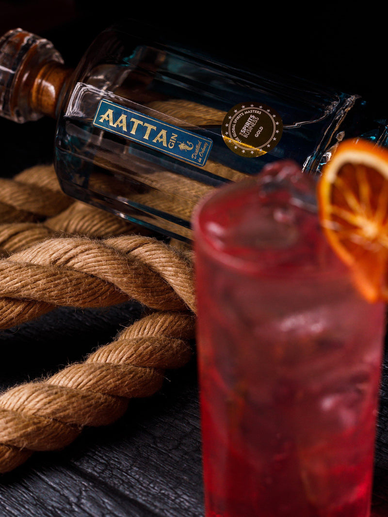 Aatta gin 70cl - British product