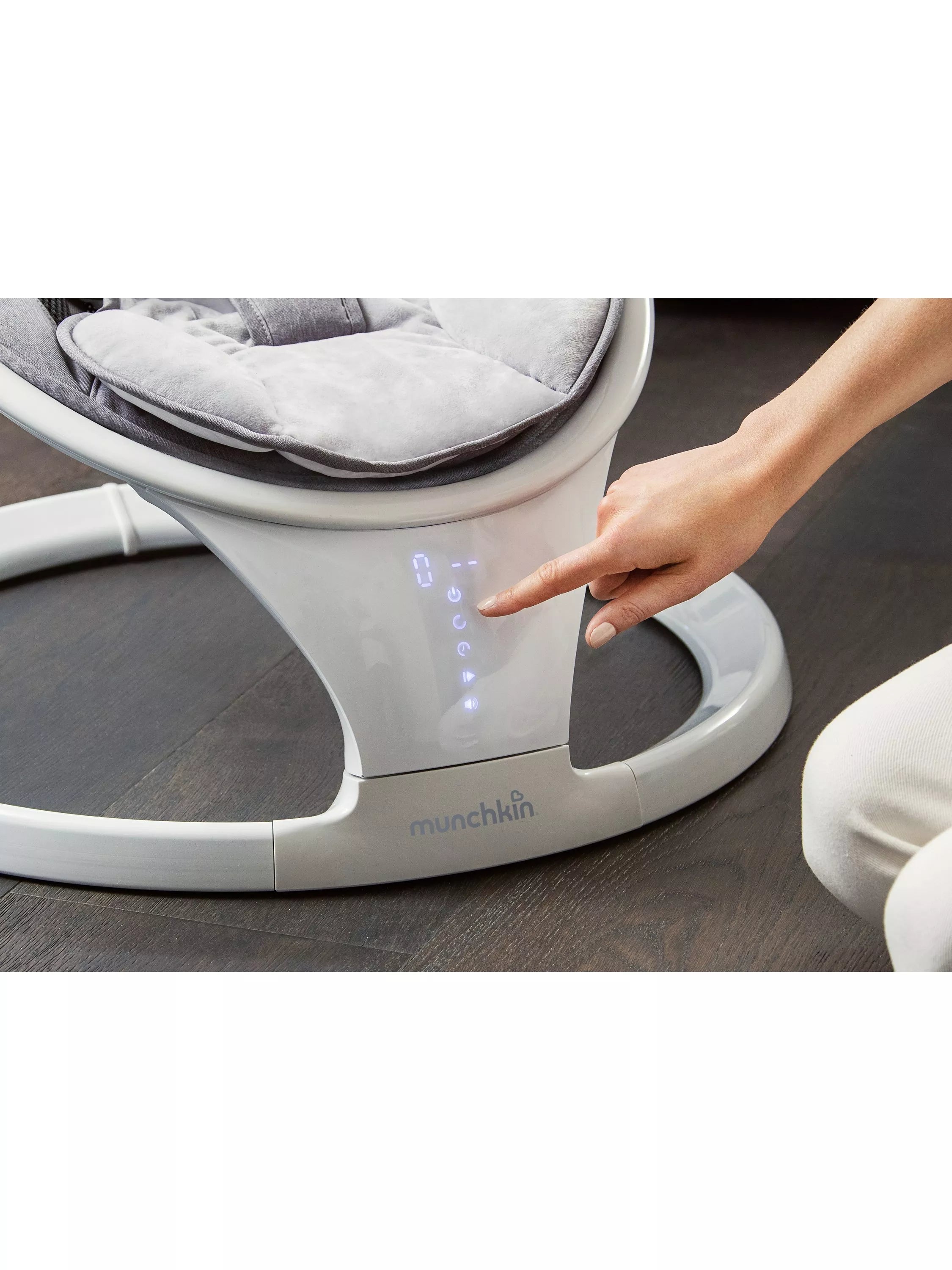 Munchkin Bluetooth baby swing lightweight, UK version