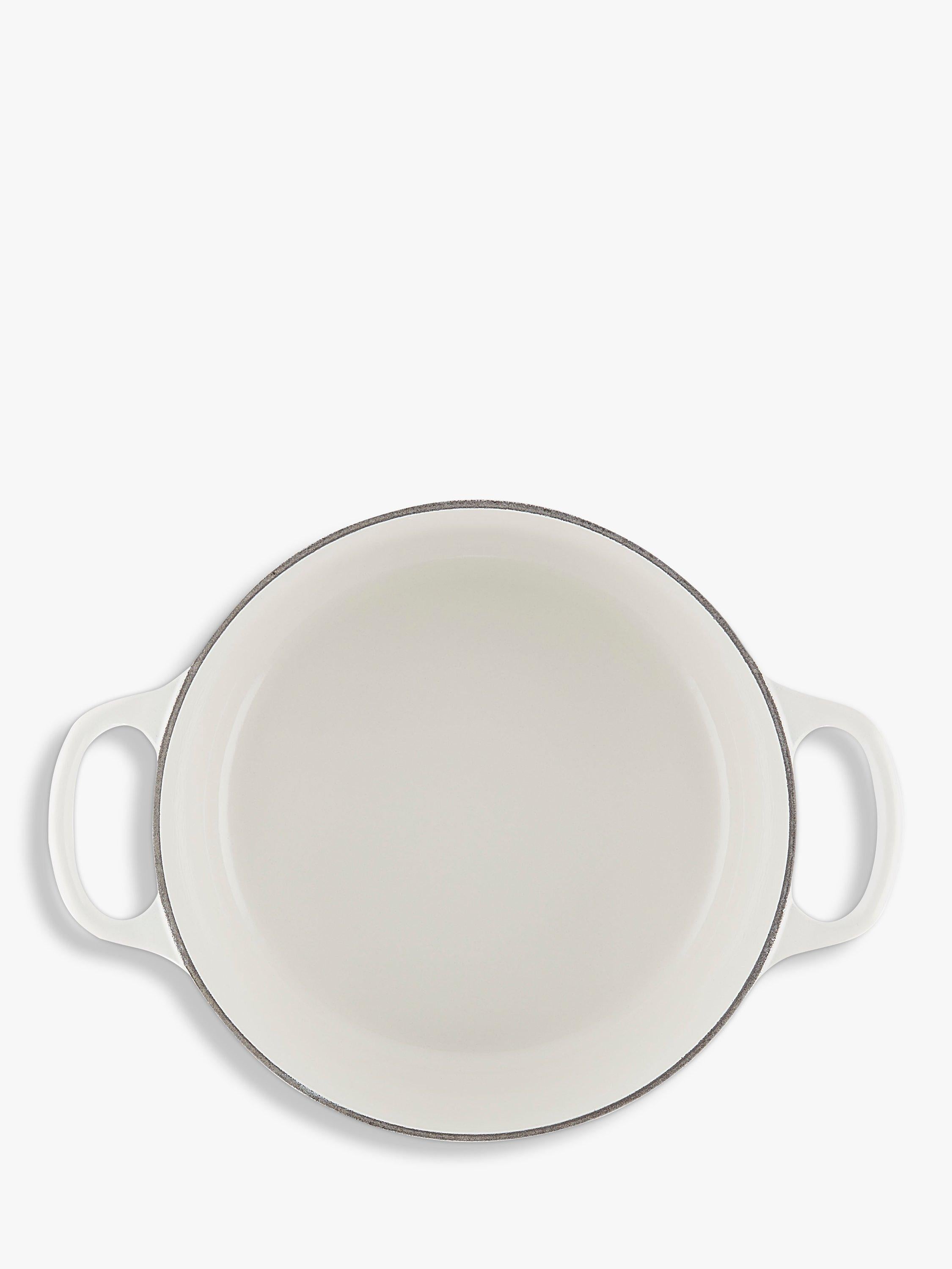 Le Creuset cast iron mini hearts round casserole 22cm, imported from the UK