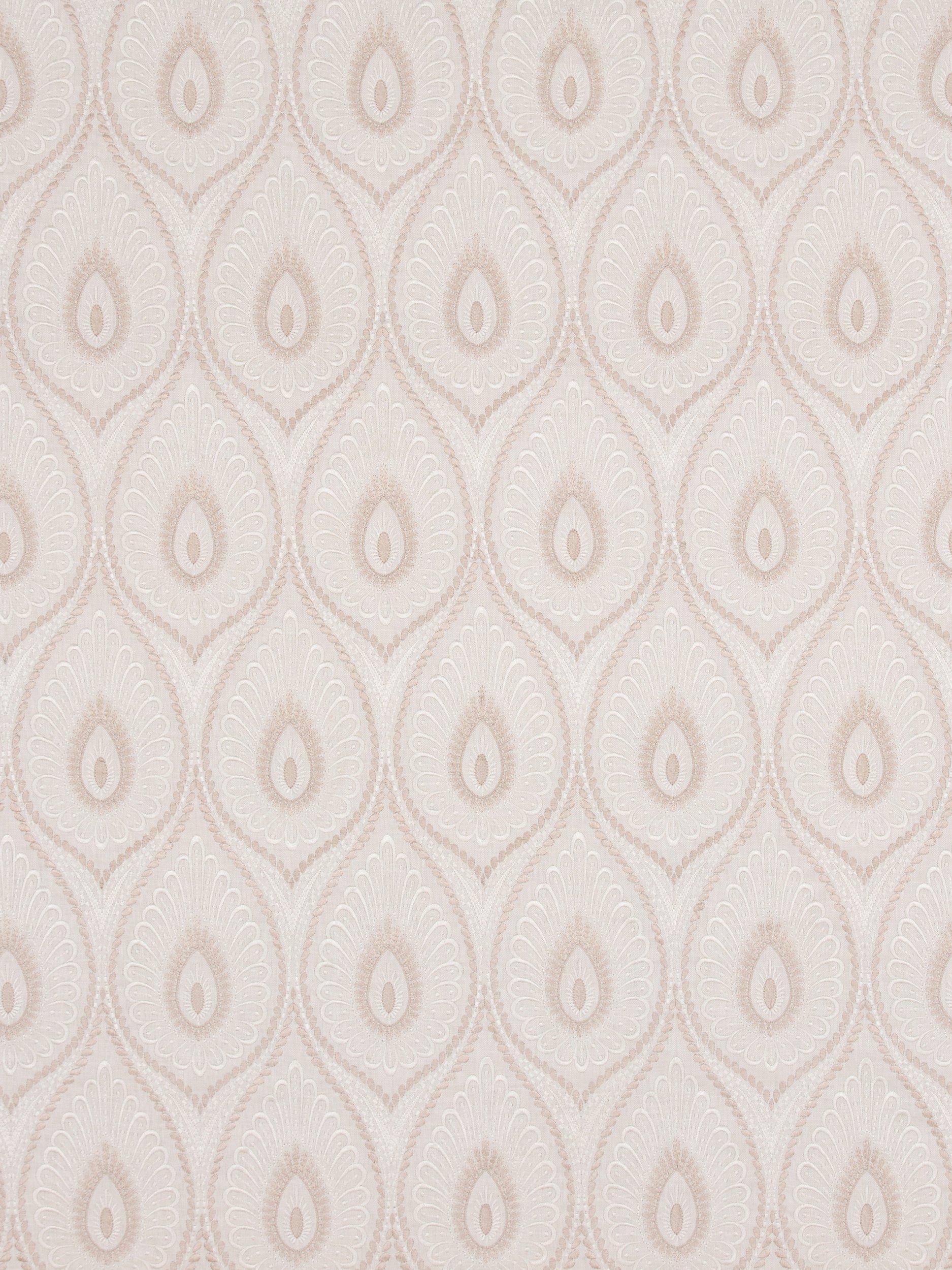 GP & J Baker Ashmore furnishing fabric paisley - British product
