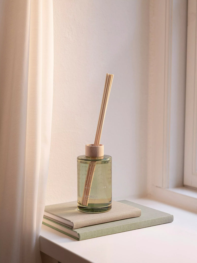 Skandinavisk Fjord reed diffuser 200ml (British brand)