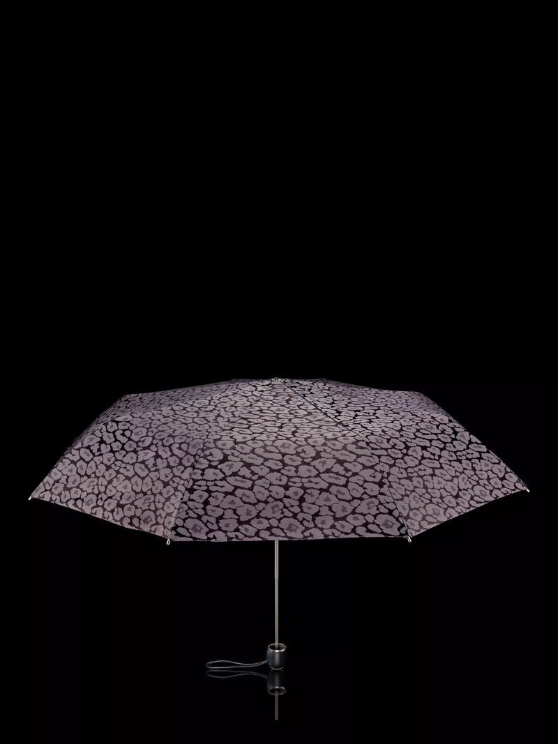 Fulton leopard print folding umbrella 94cm, imported from the UK