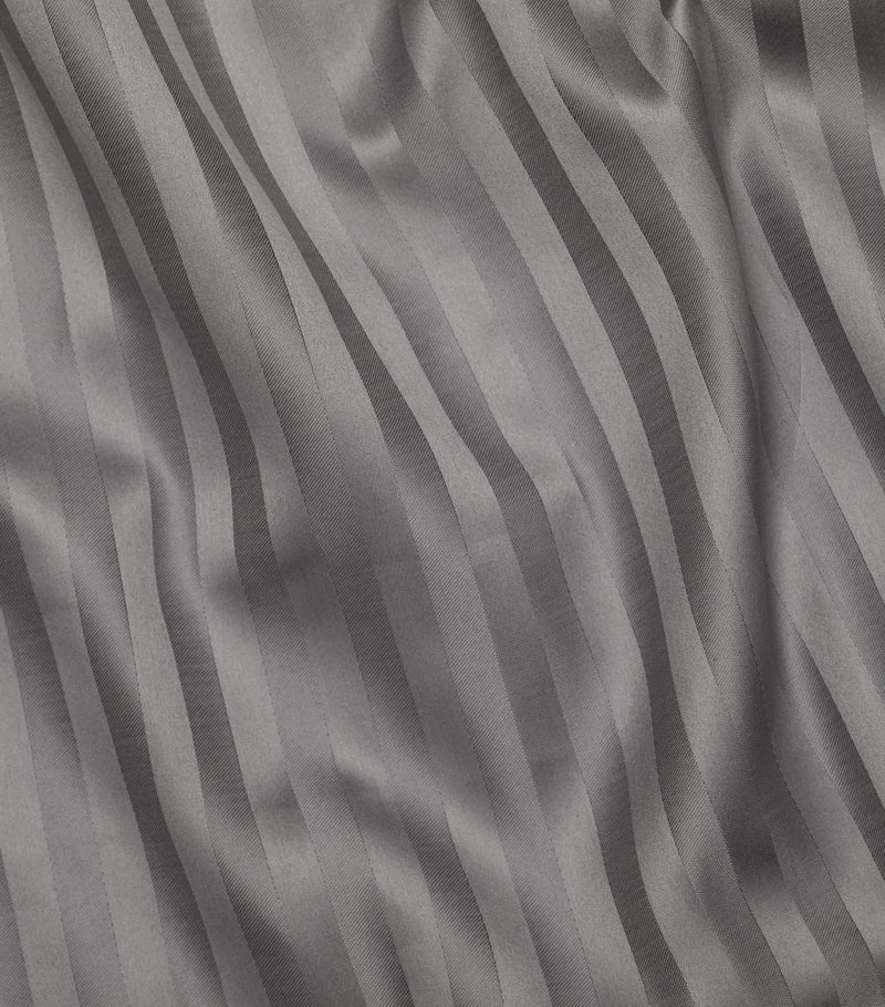 Pratesi striped king duvet cover 230cm x 220cm, imported from the UK