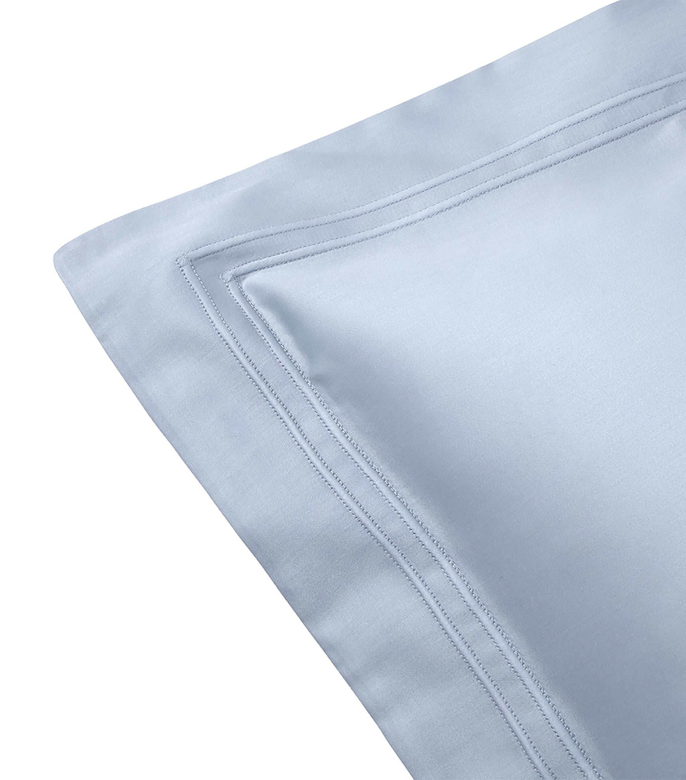 Yves Delorme Oxford Pillowcase Triomphe 50cm x 75cm (British brand)