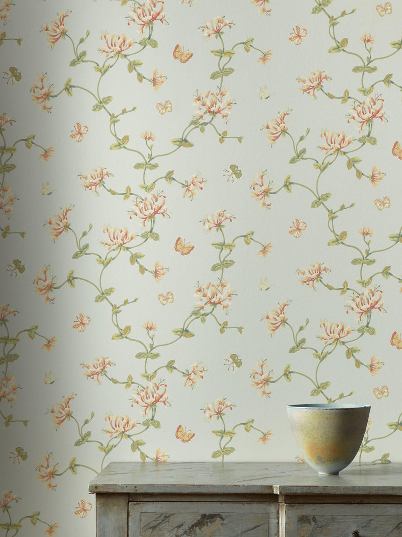 Colefax and Fowler Honeysuckle Garden wallpaper 10m x 52cm (British brand)