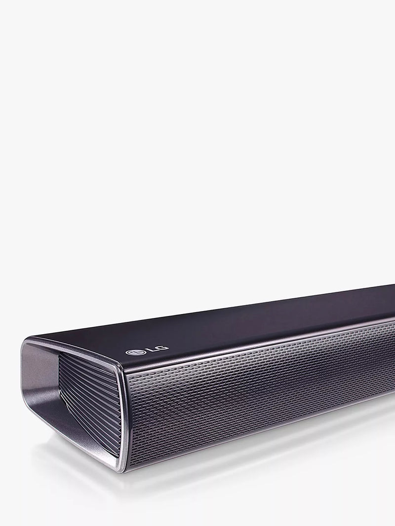 LG SQC1 soundbar with wireless subwoofer (British brand)