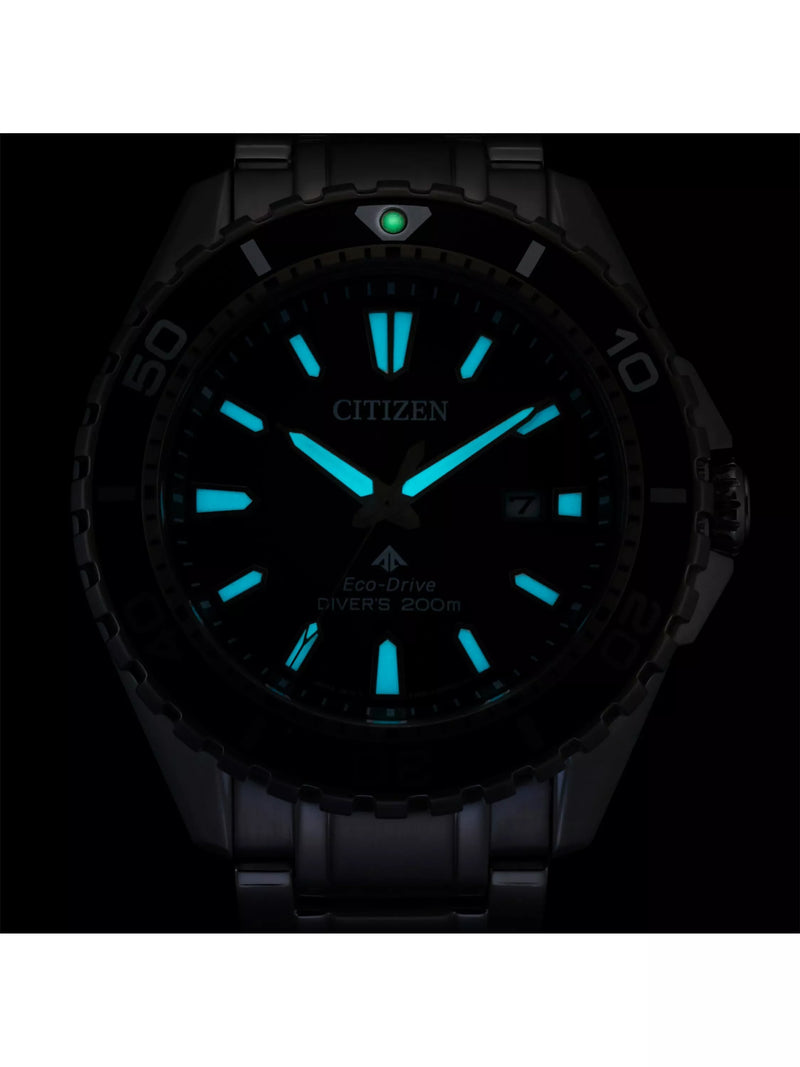 Citizen Promaster Eco-Drive diving watch with green dial, bracelet strap, UK version