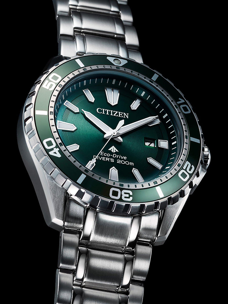 Citizen Promaster Eco-Drive diving watch with green dial, bracelet strap, UK version