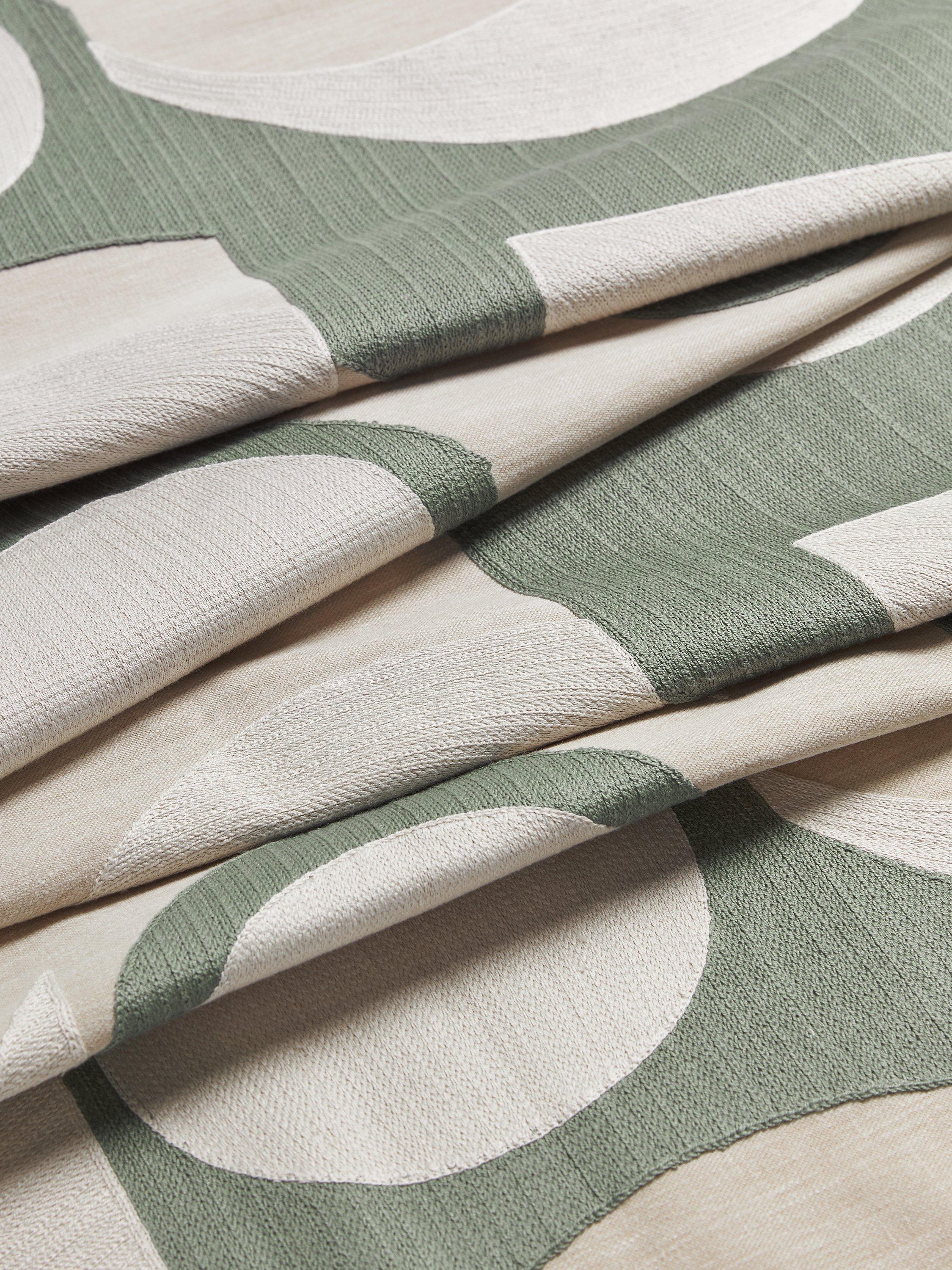 John Lewis Claro broderi møbelstoff Myrtle, UK-versjon