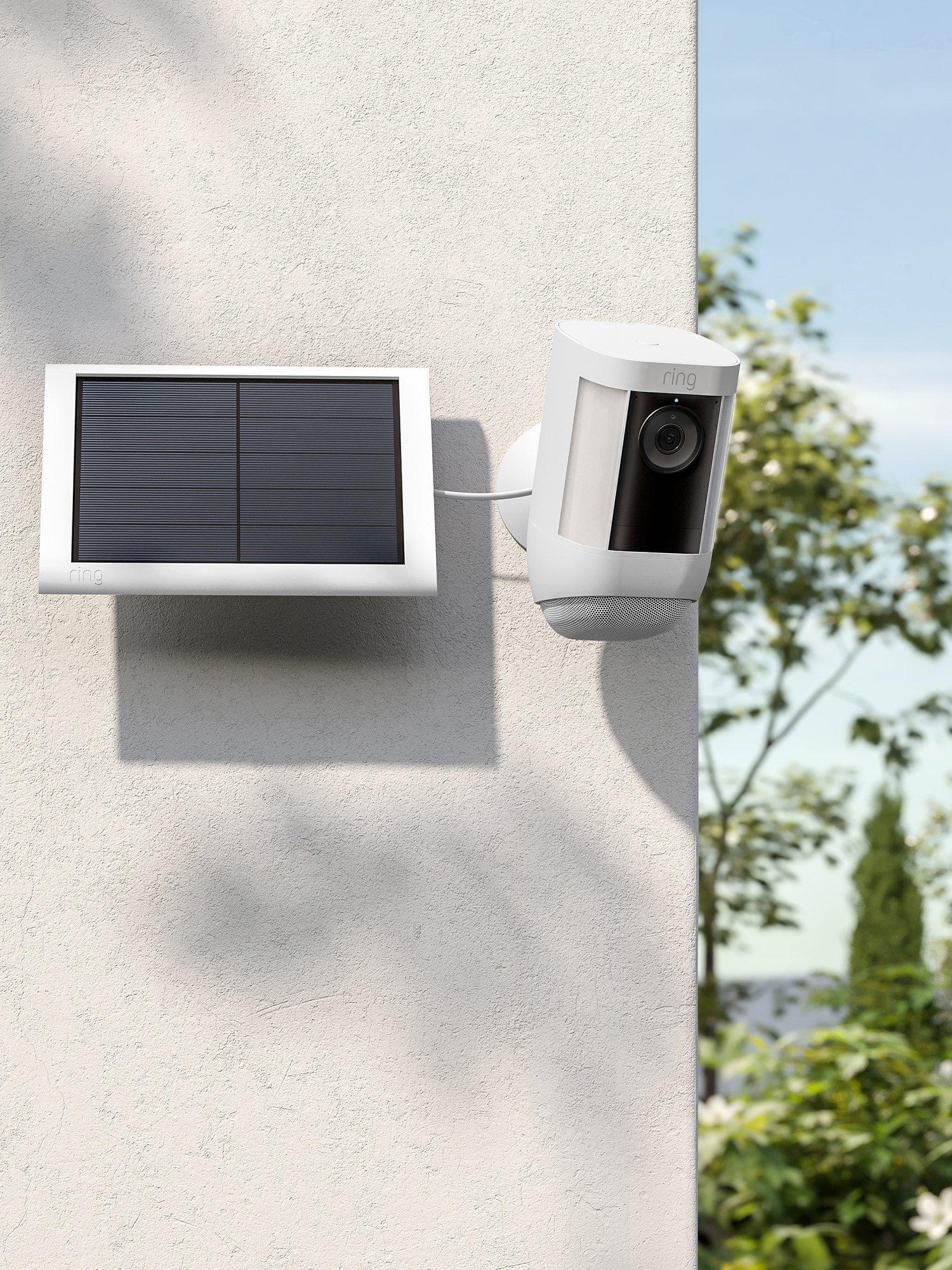 Ring solar panel USB-C for Spotlight Cam, UK version