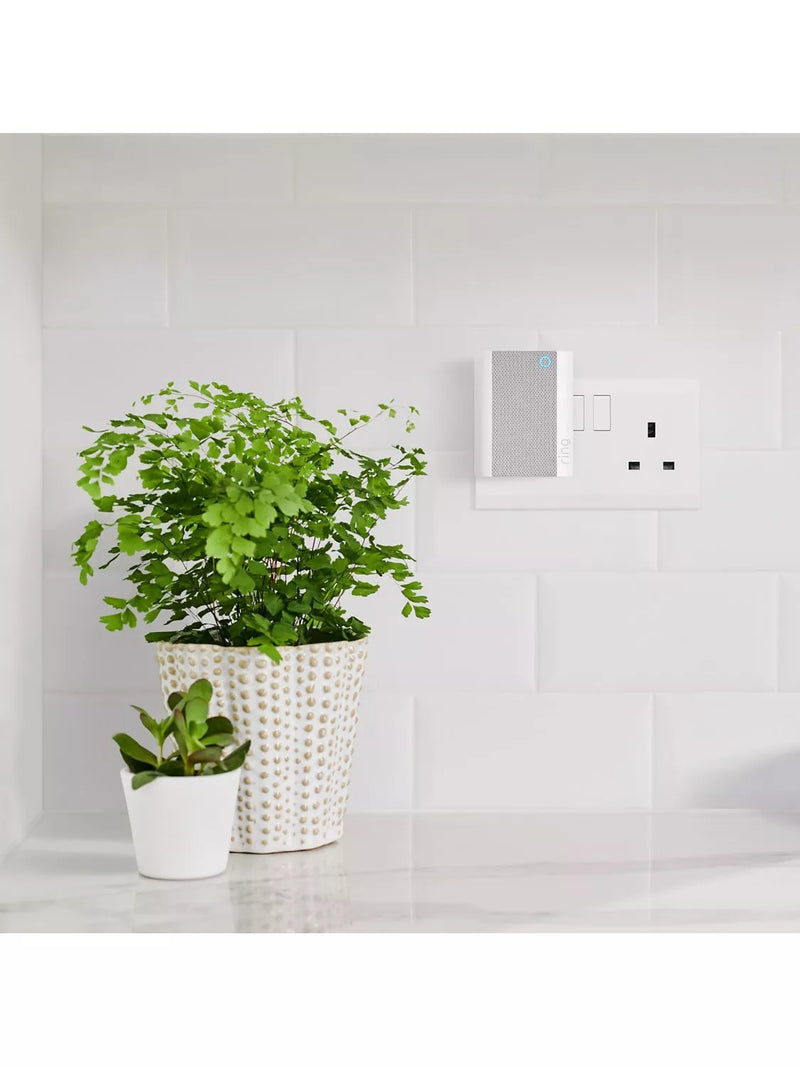 Ring Chime 2nd Gen smart doorbell chime (British brand)