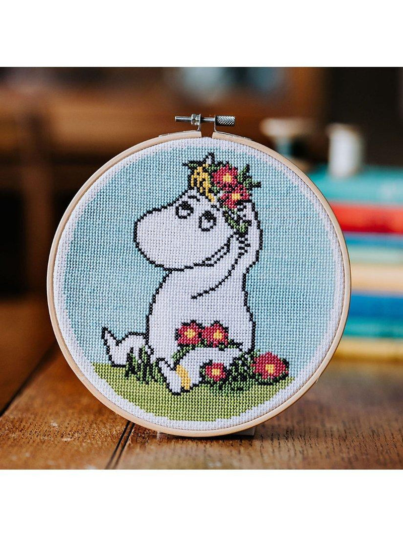 The Crafty Kit Company Snorkmaiden cross stitch hoop kit 18cm - British product