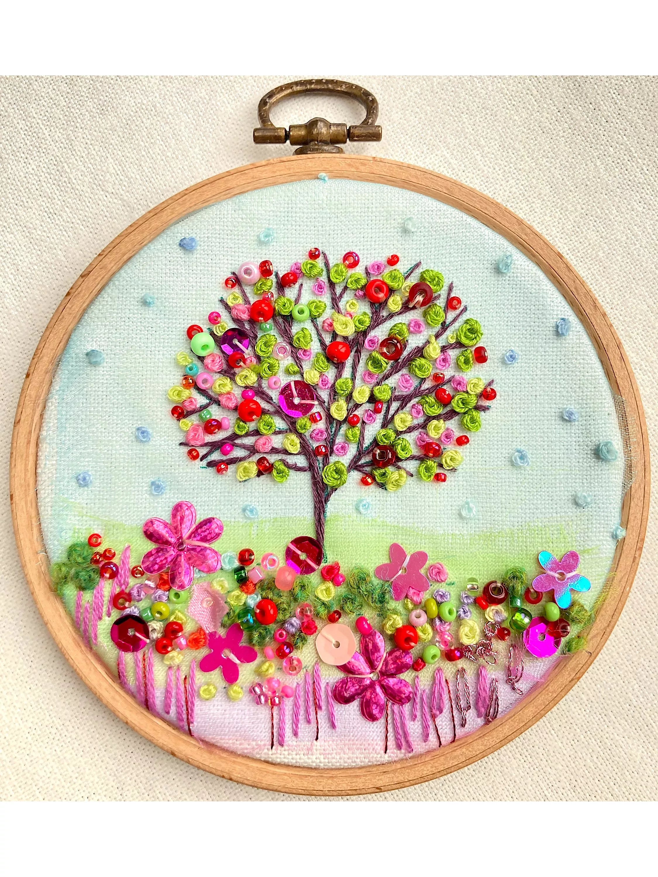Rowandean Summer Apple Tree embroidery kit 20cm - British product