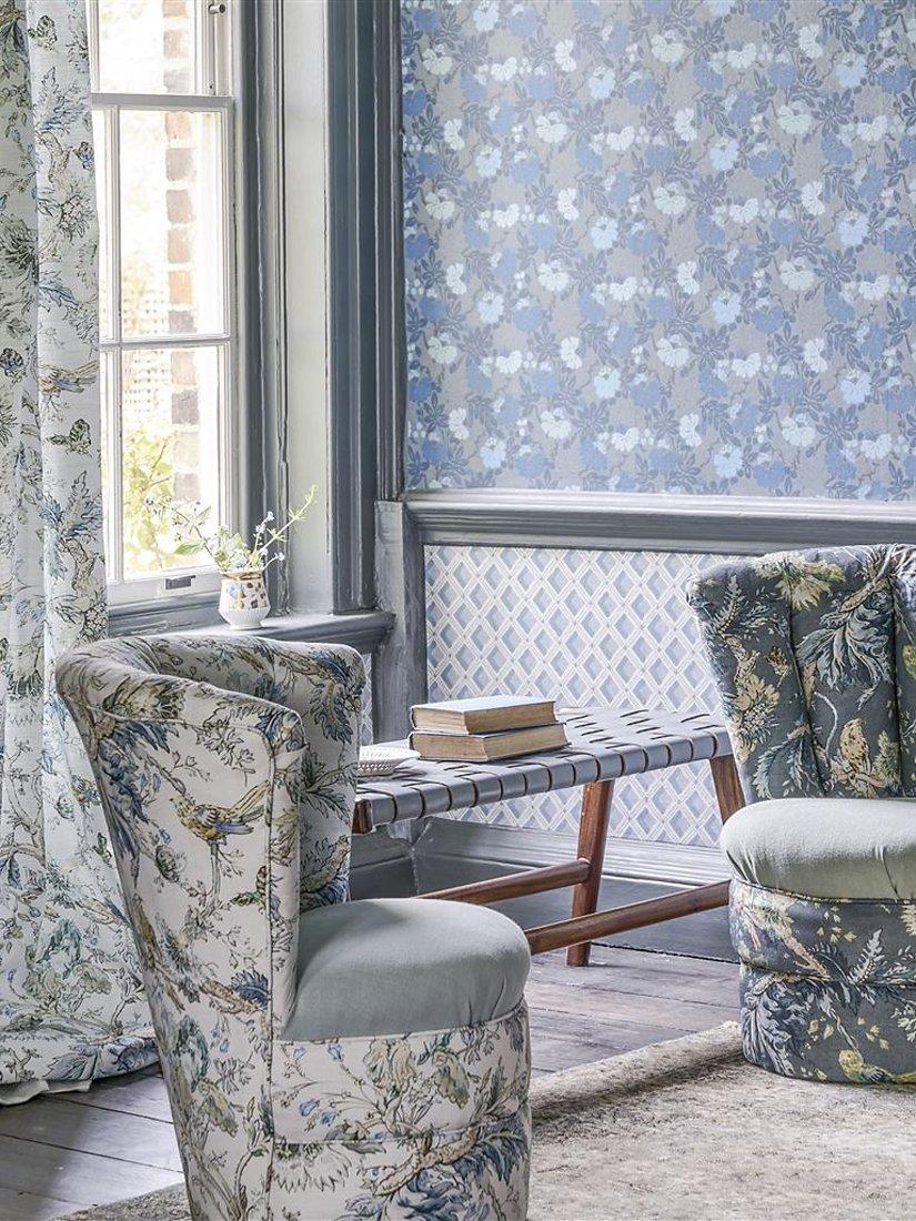 English Heritage by Designers Guild Carlisle Fauna wallpaper L10m x W52cm (British brand)