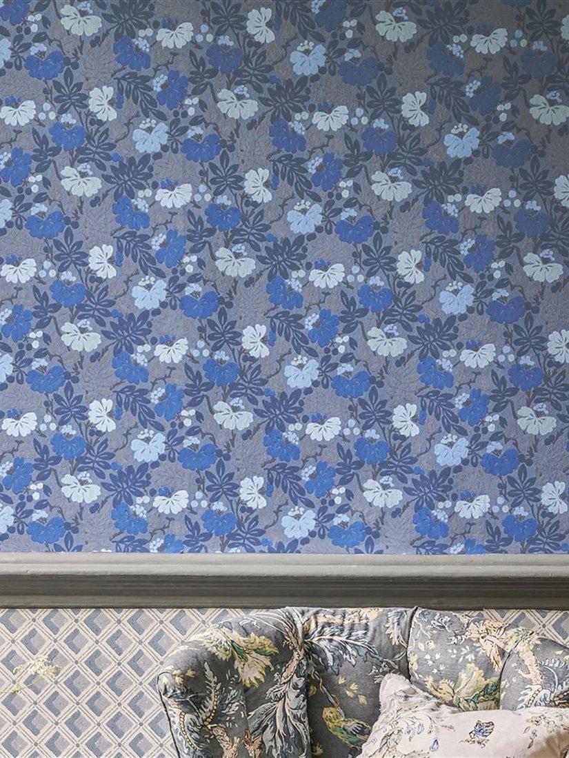 English Heritage by Designers Guild Carlisle Fauna wallpaper L10m x W52cm (British brand)