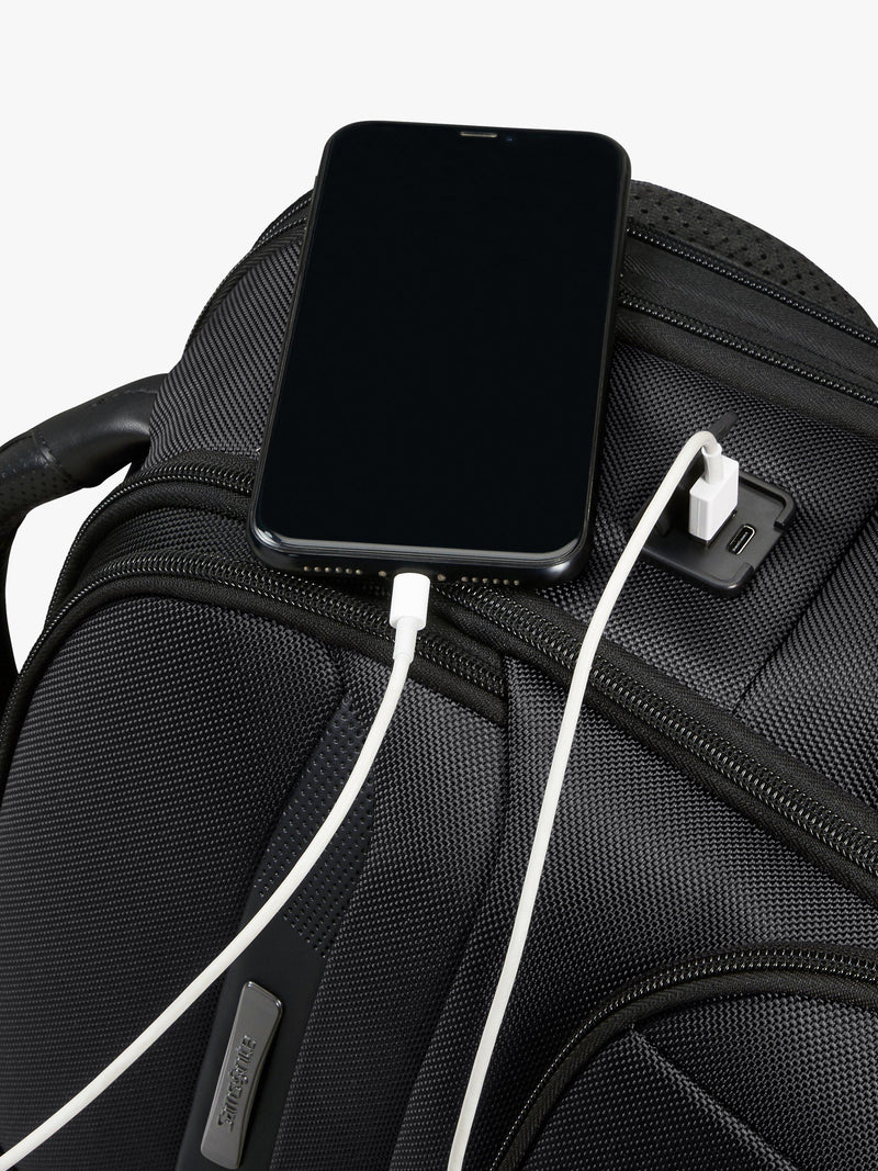 Samsonite Pro-DLX 6 laptop backpack 21L (British brand)