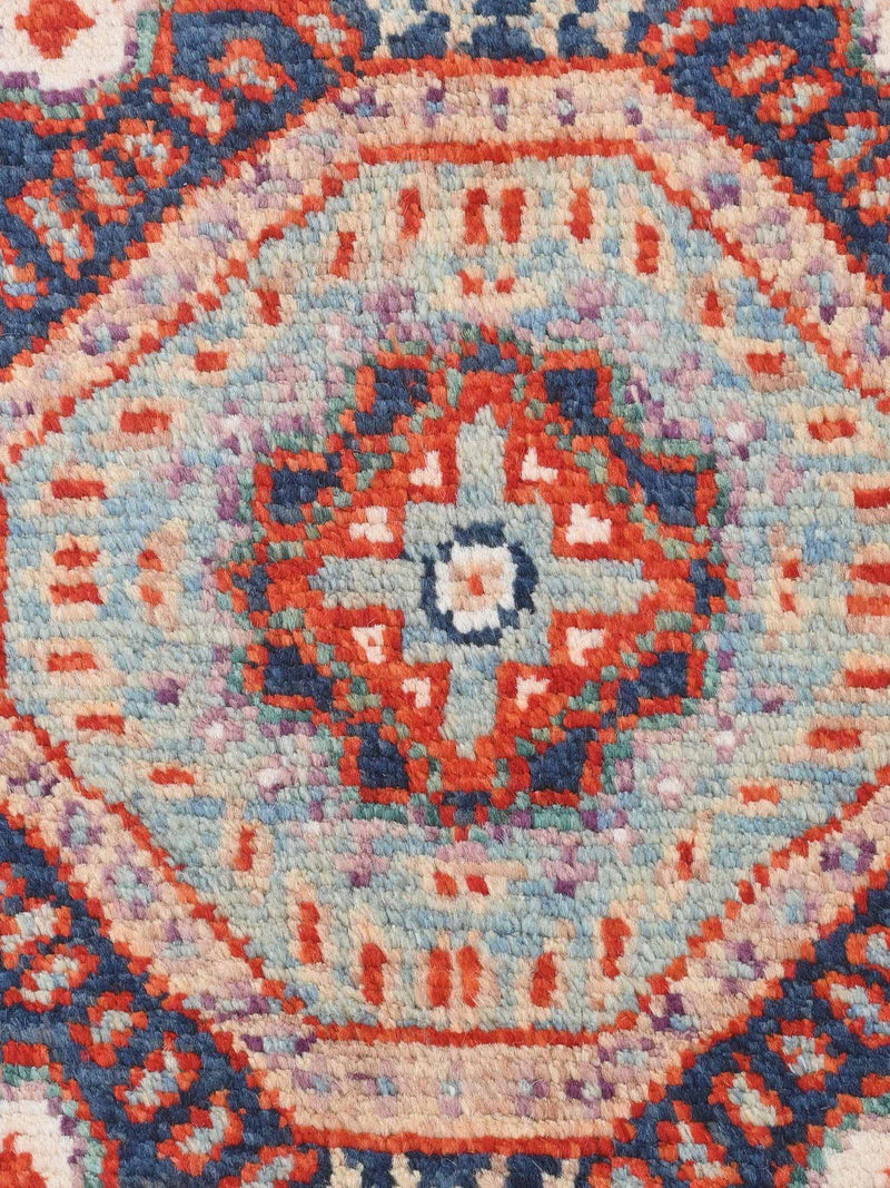 Gooch Luxury rug hand knotted Kashan style 240x170cm, UK version