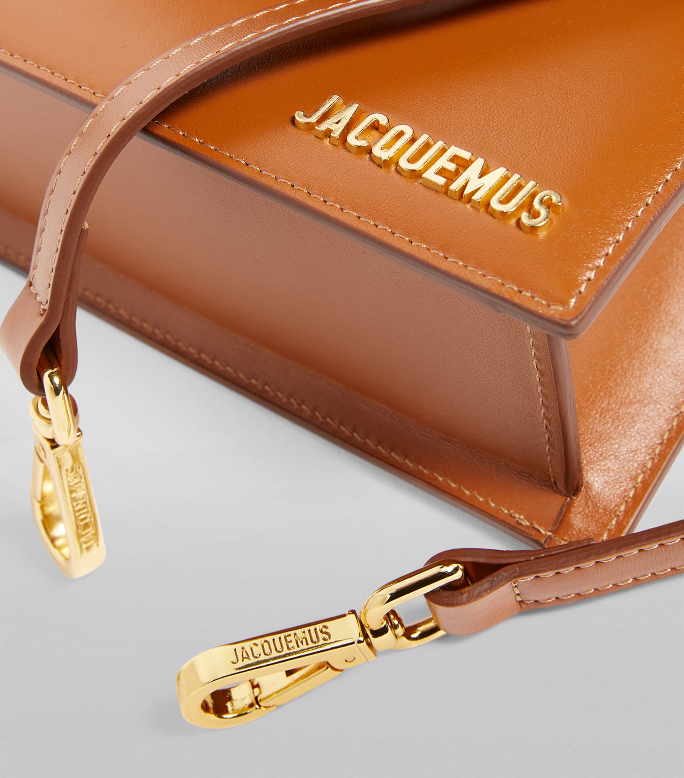 Jacquemus Le Grand Bambino top-handle bag - British product