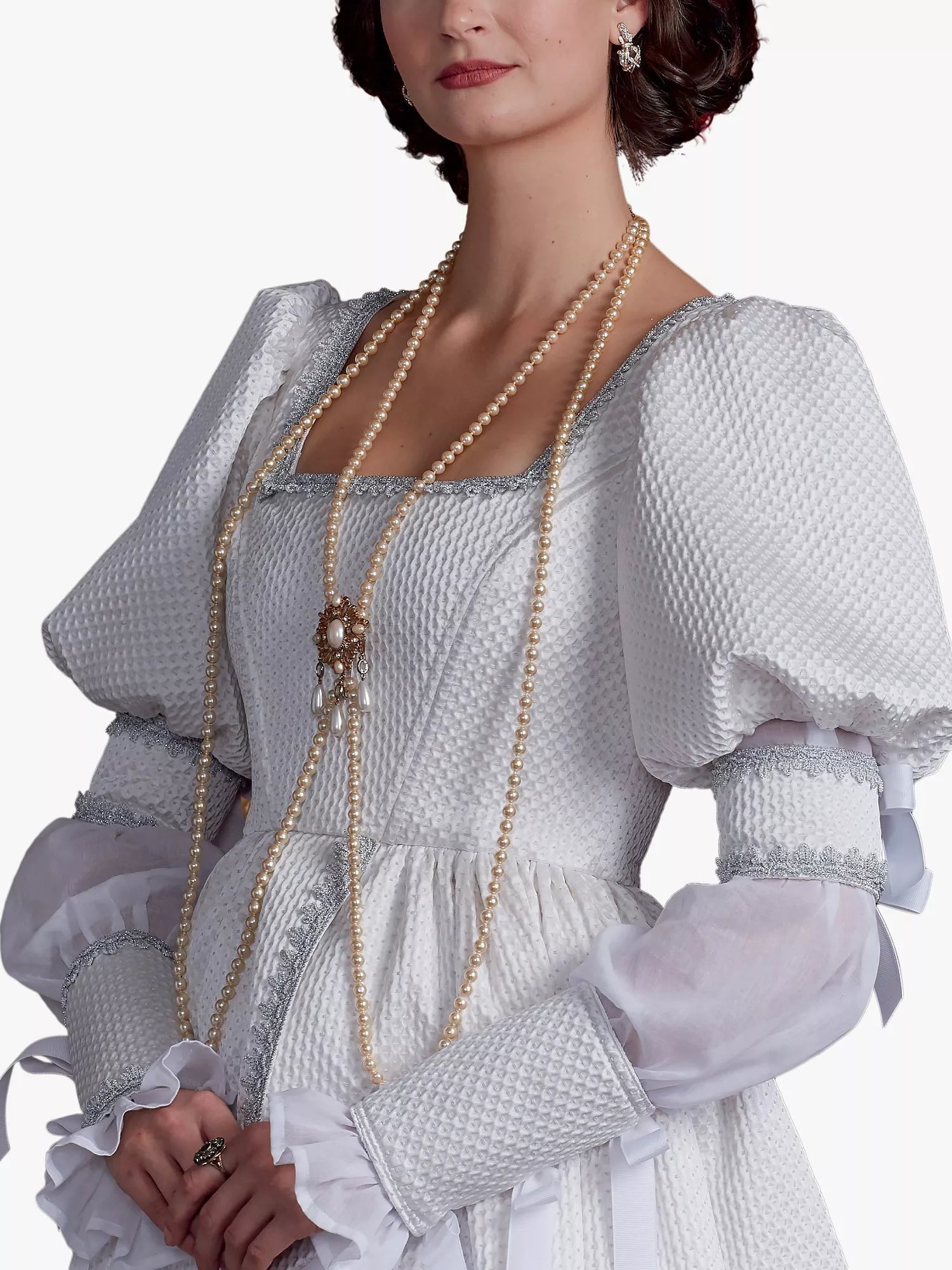 Simplicity sewing pattern S9090 Renaissance costume dress, UK version