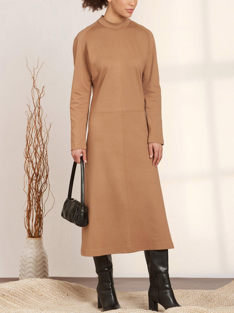 Simplicity sewing pattern for dolman sleeve dresses S9640, imported from the UK