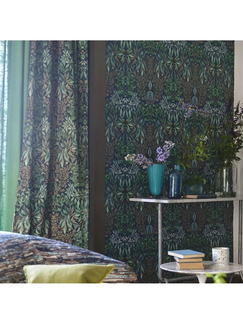 Designers Guild Karakusa wallpaper - British product